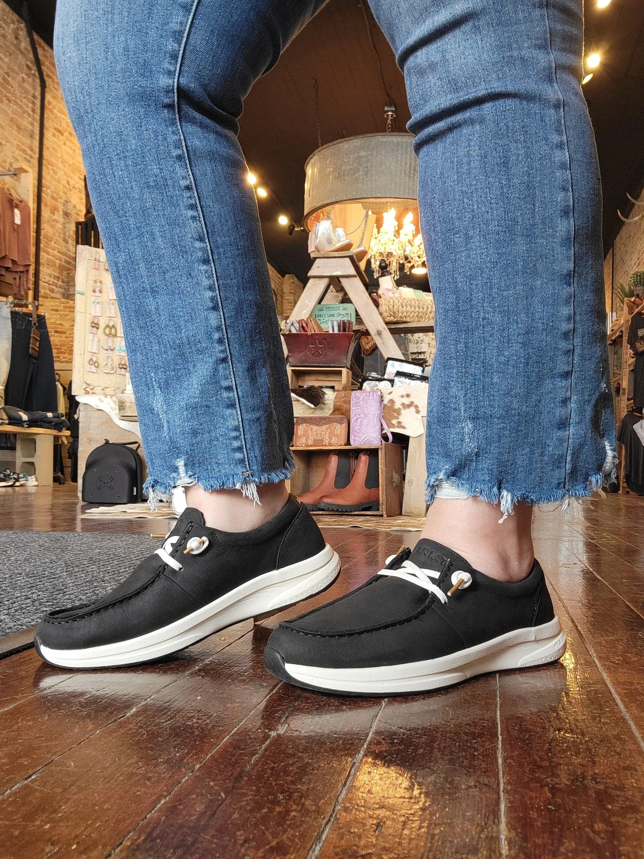 Ariat Buckeye Slip-On Shoe [Black] ✙ON SALE NOW✙