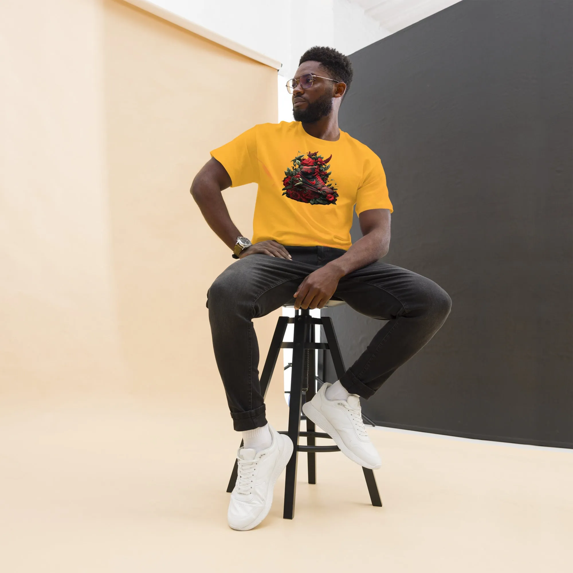 Roses & Sneakers Men's classic tee